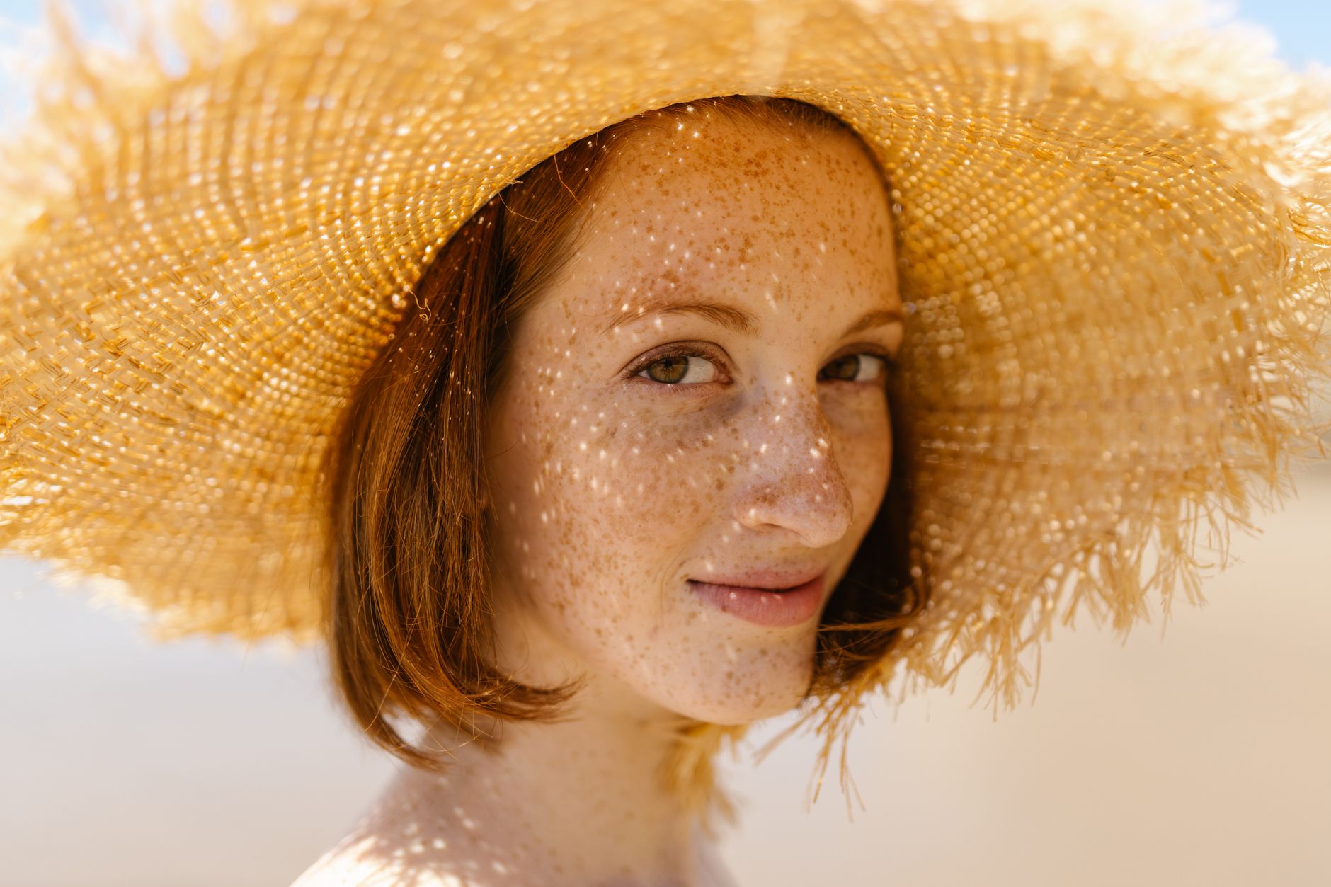 What Illness Starts with Red Cheeks?
