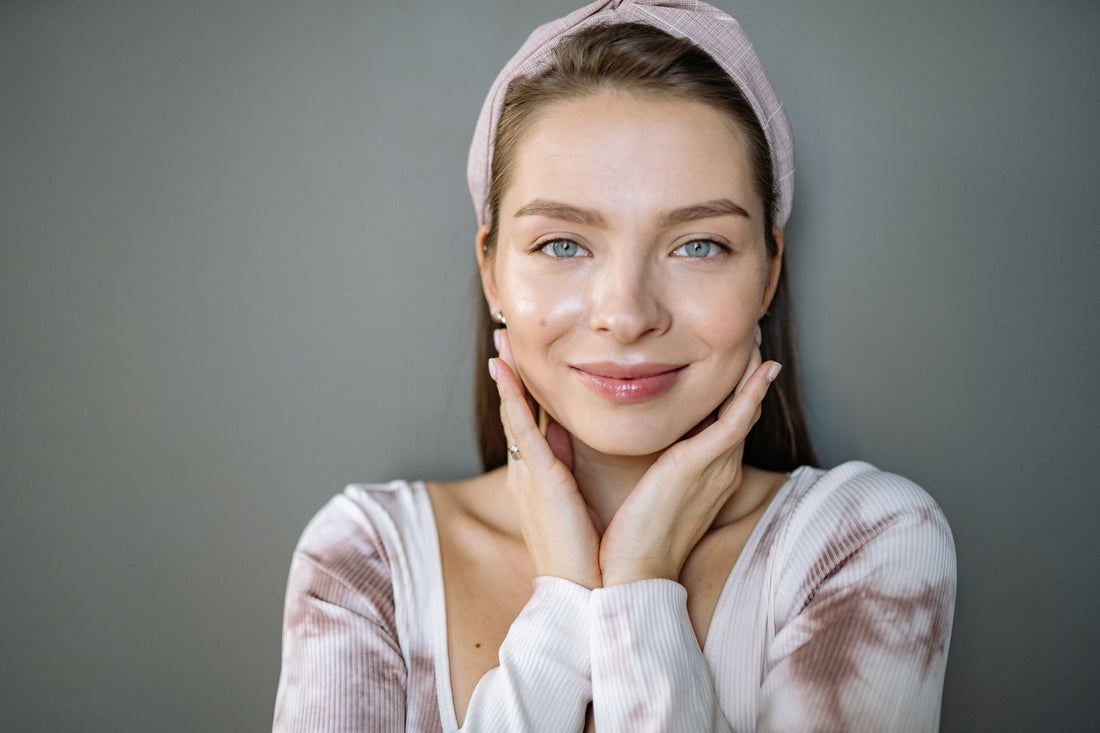 Is Vitamin C Supposed to Sting? A Dermatologist Answers